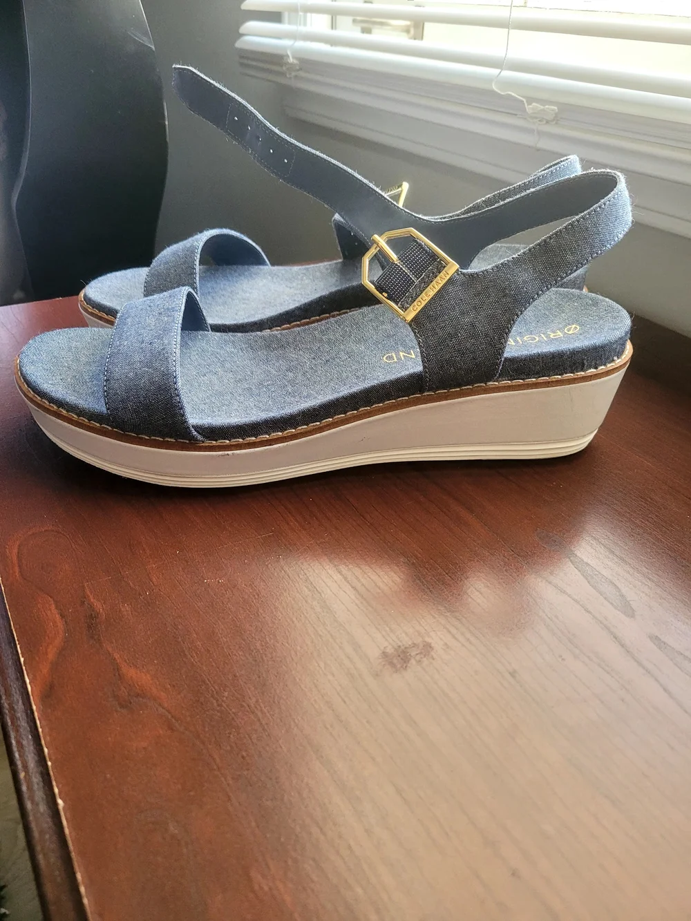 Cole Haan stylish cole